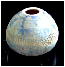 4 Grassland Near Ocean   2003   Stoneware   110 x 110 x 90 mm